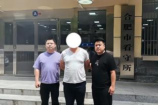 意媒：巴斯托尼小腿伤势继续缺战那不勒斯 帕瓦尔有望踢莱切复出